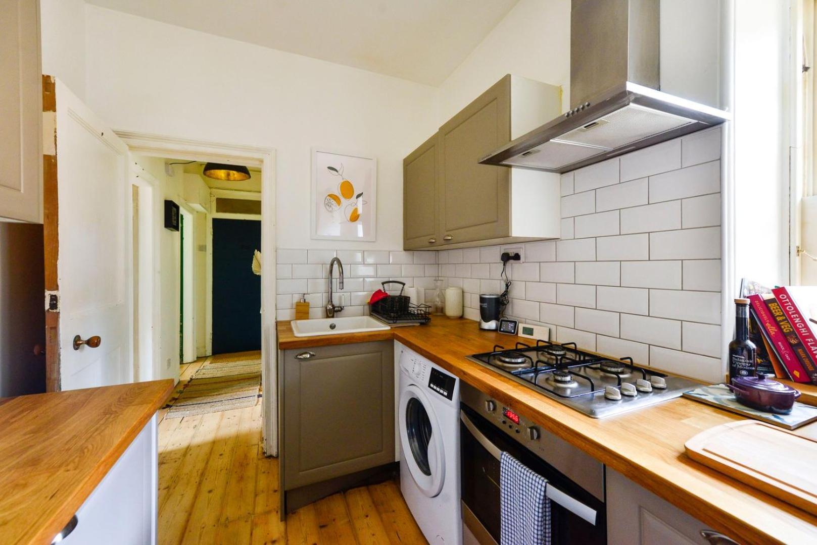 Guestready - Picturesque 1Bd Home In Dean Village 爱丁堡 外观 照片